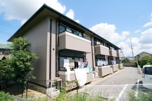 ミリカ・ルブラ