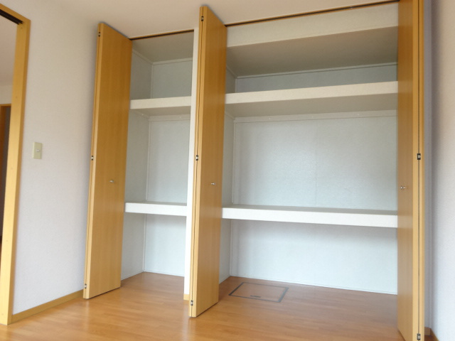ミリカ・ルブラの収納|参考、同建物・同間取りの号室