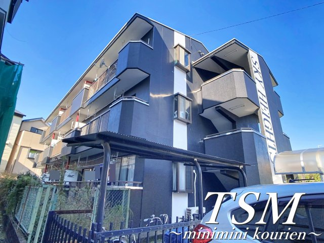 スカイハイツの外観