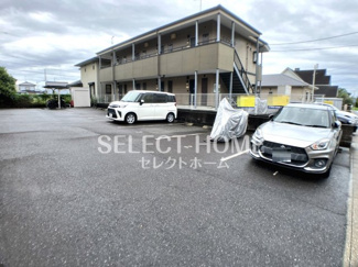 【駐車場】