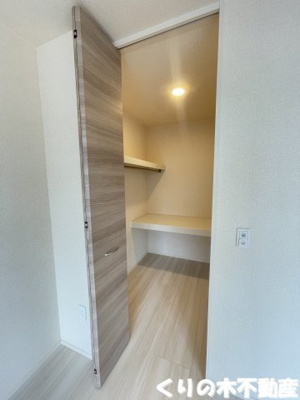 【収納】 | エトワールしゅりⅤ | 専用の収納スペースです