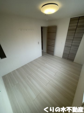 【寝室】 | エトワールしゅりⅤ | 落ち着いて過ごせるお部屋なので、寝室にいかがでしょうか