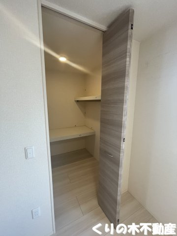 【収納】 | エトワールしゅりⅤ | たっぷりとした収納スペースです
