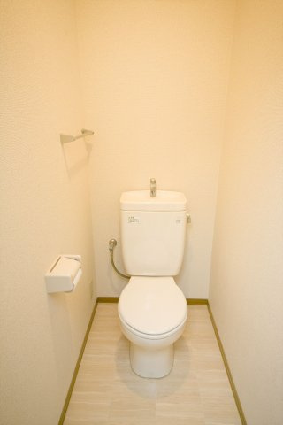 カーサソレイユA棟のトイレ