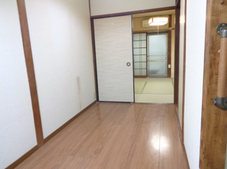 【内装】 | 諏訪森町中3丁文化（カネイ文化）