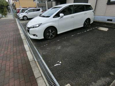 【駐車場】 | トリヴァンベール松川