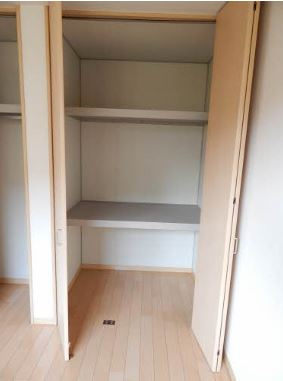 レシデンシア小森野　A棟の収納|小物を収納するのに便利です