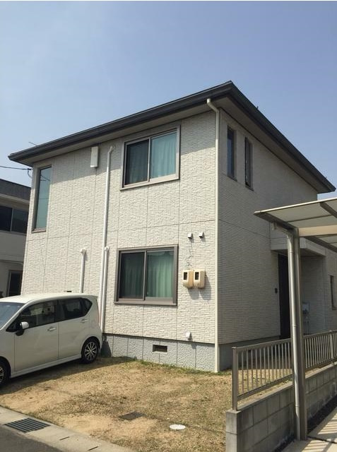 茶屋町築浅中古の外観