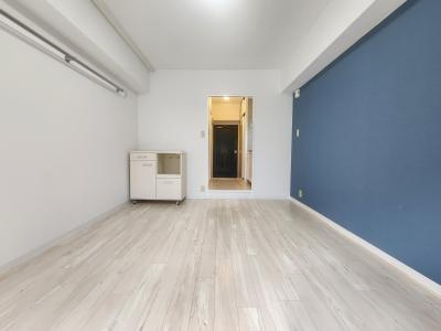 シティハイツ三条の子供部屋|洋室