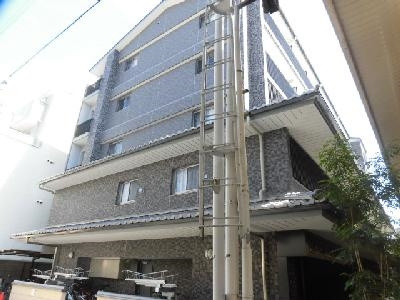 エステムプラザ東山邸の外観