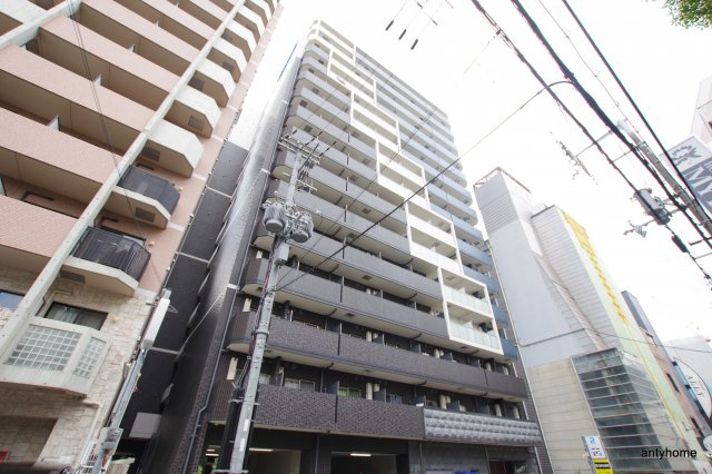 プレサンス谷町九丁目駅前　仲介手数料無料の外観