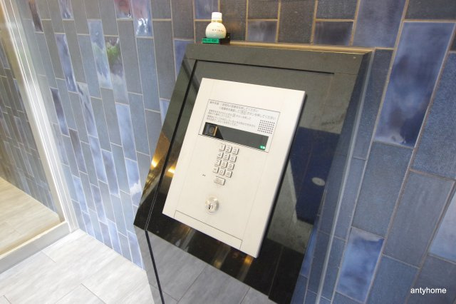 プレサンス谷町九丁目駅前　仲介手数料無料のセキュリティ