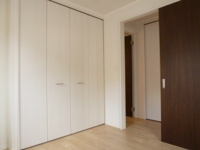 ルーチェ・Ａの寝室|洋室