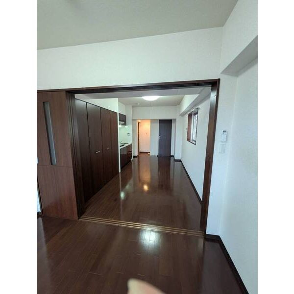 エステムコート京都駅前KOTO（エステムコート京都駅前コト）の居間・リビング