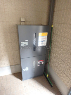 【エントランス】 | 宅配BOX