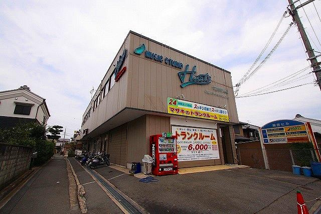 兼吉ビル（マサキのトランクルーム）の外観|外観もきれいです