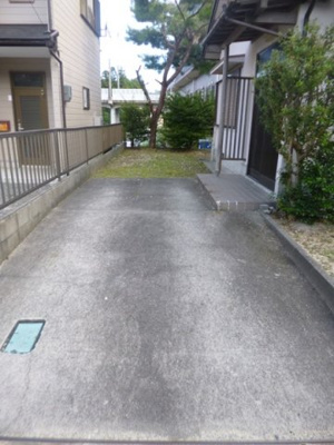 【駐車場】 | 大津市大物668-29　平屋戸建て | 駐車スペース