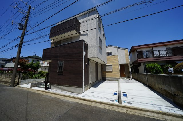 保土ヶ谷区仏向西全３棟　新築戸建ての外観
