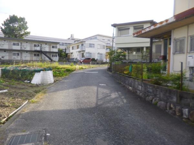 【前面道路含む現地写真】 | 大津市和邇高城40-1　解体更地渡し土地
