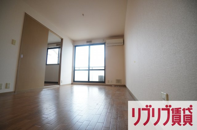 COZY・HOUSE・SOGAの居間・リビング