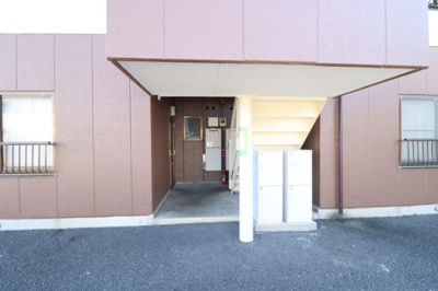 【エントランス】 | エステートミライ | こまごまとしたものを収納できそうですね