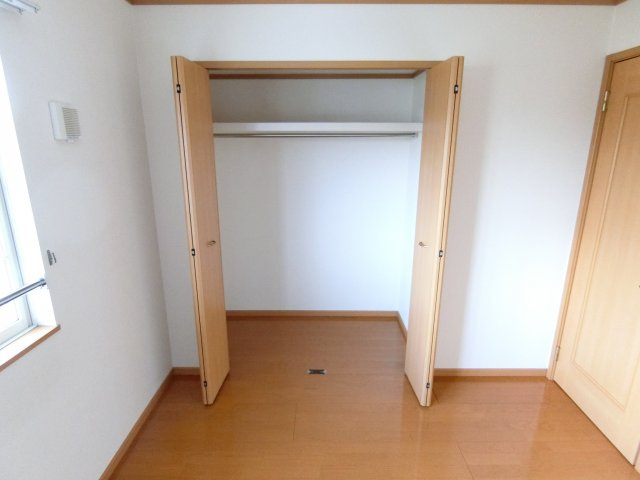 パークハイツ西田Ⅱの収納