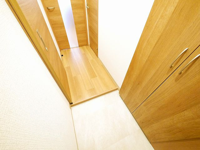 T・Kビル西大寺　NORTHの玄関|玄関です