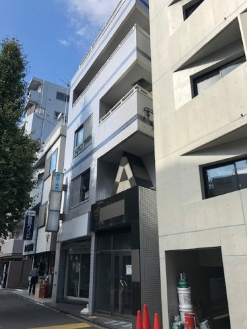 サンライズ山村の外観