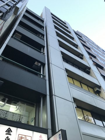 ニュー八重洲ビルの外観
