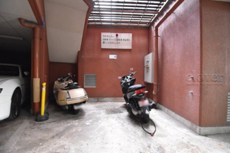 【その他共用部分】 | 共用部分　バイク置場