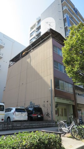 貴志ビルの外観
