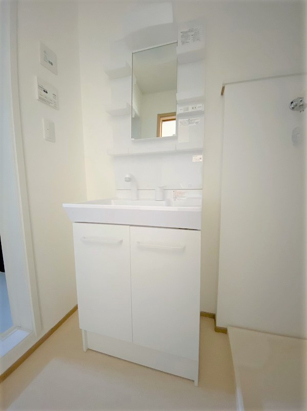 Colletの独立洗面台