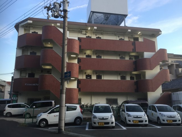 マンションセブンの外観