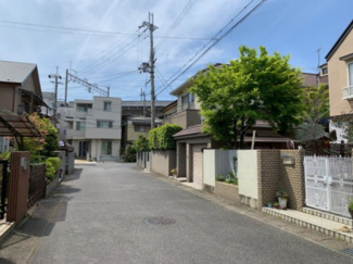 【前面道路含む現地写真】 | 大津市桜野町2丁目10-32　中古戸建