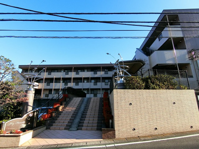 【外観】 | ジョイファミール宮崎台 | 東急田園都市線「宮崎台」駅より徒歩圏内！楽器OK！楽器が演奏できる部屋をお探しの方にもおすすめです☆小学校が近くてお子様のいるファミリーさんには嬉しい立地☆