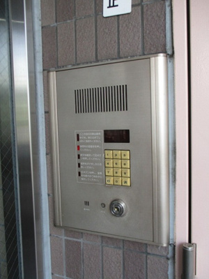 【エントランス】 | ラフィーネ中葛西 | オートロック付き