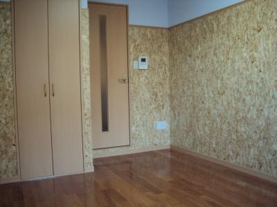 ドーリア北野東の内装|洋室