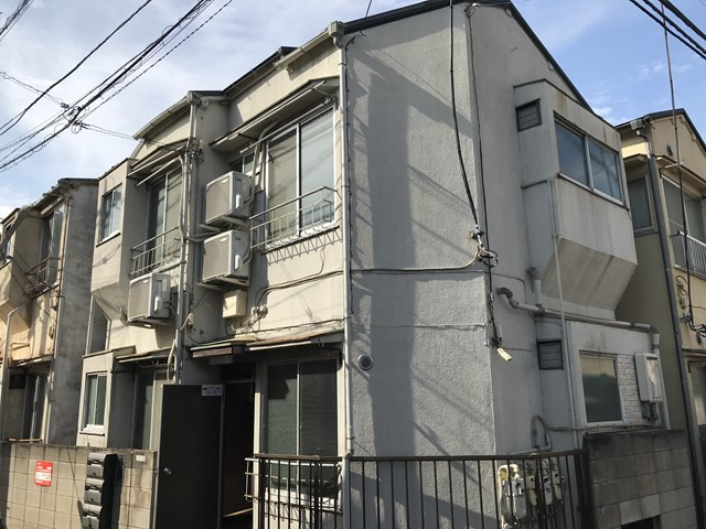 扇荘の外観