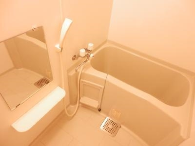 アーバネックス室町の浴室
