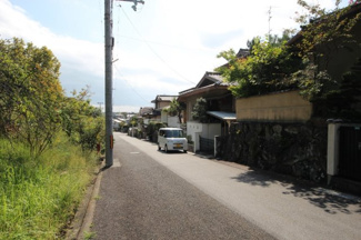 【前面道路含む現地写真】