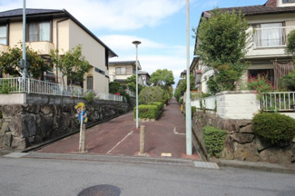 【周辺】 | 遊歩道入り口（南側）