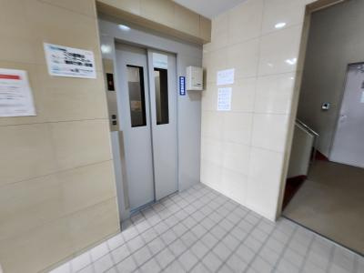 グランドール西大路のその他共用部分|エレベーター