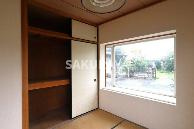 進峰マンションA棟の収納|2024年10月撮影。