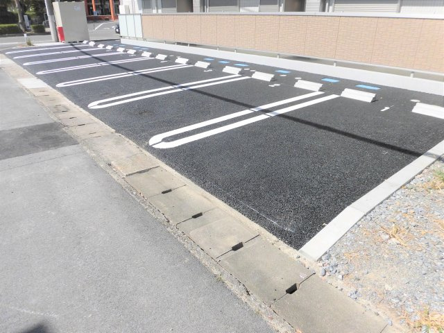Angeの駐車場