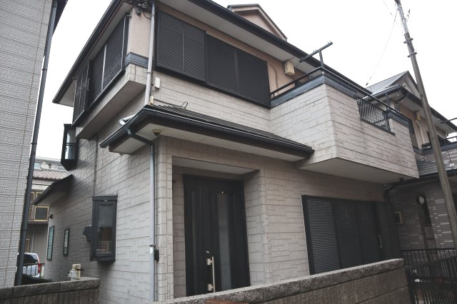 習志野市屋敷４丁目　リニューアル住宅の外観|習志野市屋敷４丁目　中古戸建　リフォーム済（アフターサービス保証付）