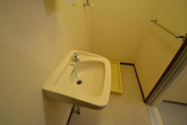 楠マンションBの洗面所