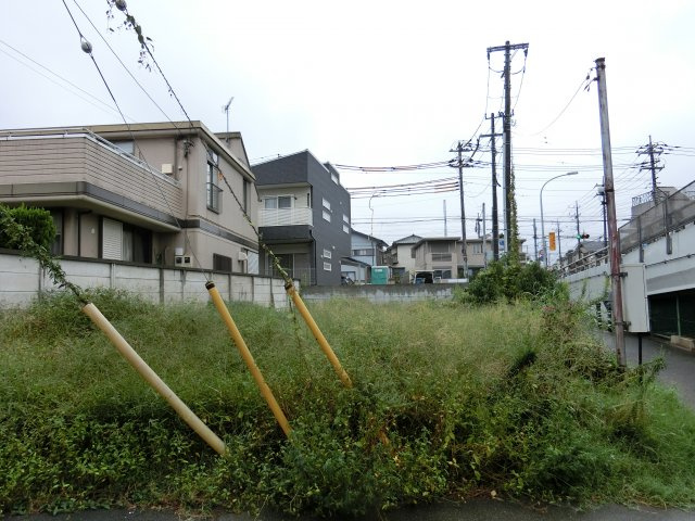 習志野市鷺沼台３丁目　売地　建築条件なし　更地　約４５．８坪の整形地の外観