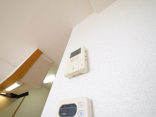 フローレンス　四条大路のセキュリティ|モニター付きインターホンです