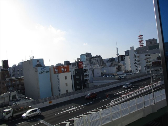 FIRST RESIDENCE SAKAE (ファーストレジデンス栄)の展望|FIRST RESIDENCE SAKAE (ファーストレジデンス栄)
築浅の機能充実マンションです！