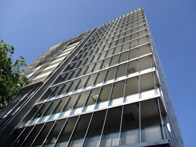 FIRST RESIDENCE SAKAE (ファーストレジデンス栄)